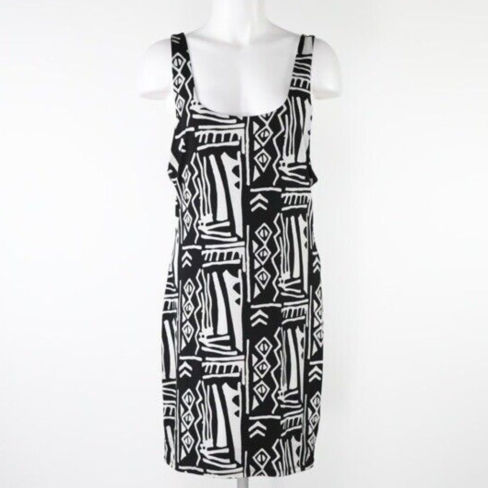 Urban Outfitters Silence + Noise Aztec Printed Mini Dress Size: Large
